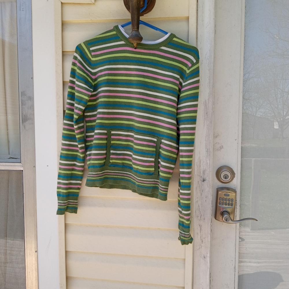 Delias sz.M pull over multi color stripe